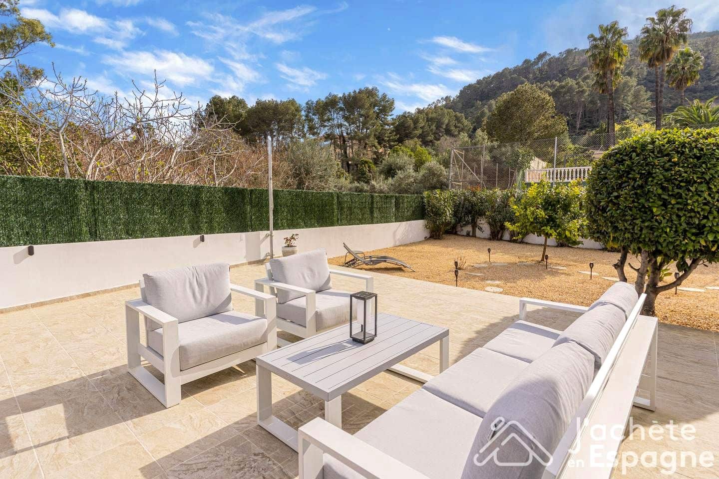5 Zimmer Villa zu verkaufen in Barraca d'Aigues Vives mit Pool Garage - 559.000 € (Ref: 10116115)
