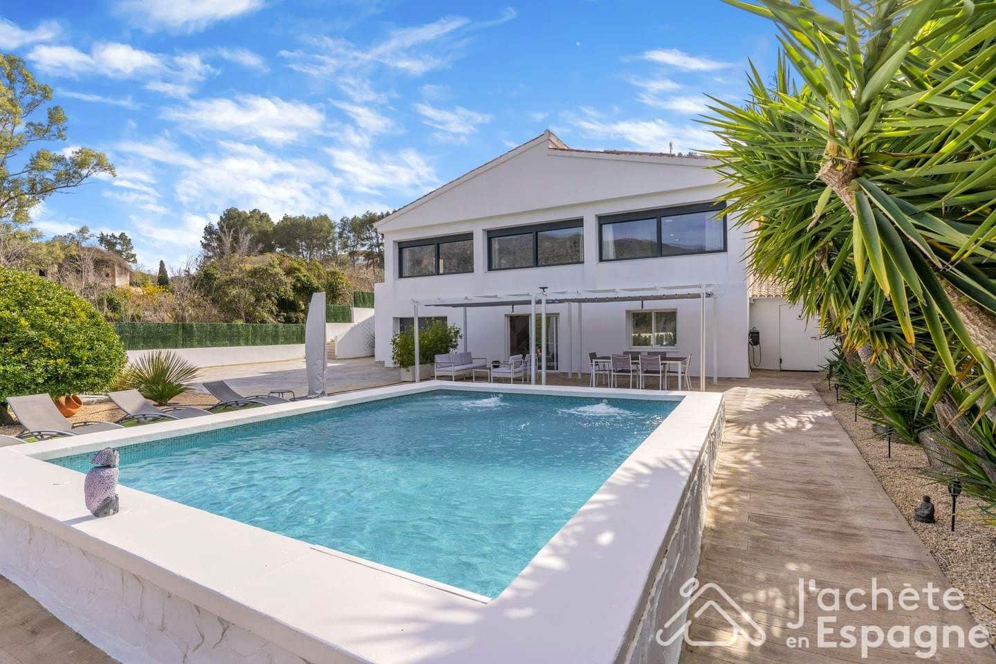 5 Zimmer Villa zu verkaufen in Barraca d'Aigues Vives mit Pool Garage - 559.000 € (Ref: 10116115)