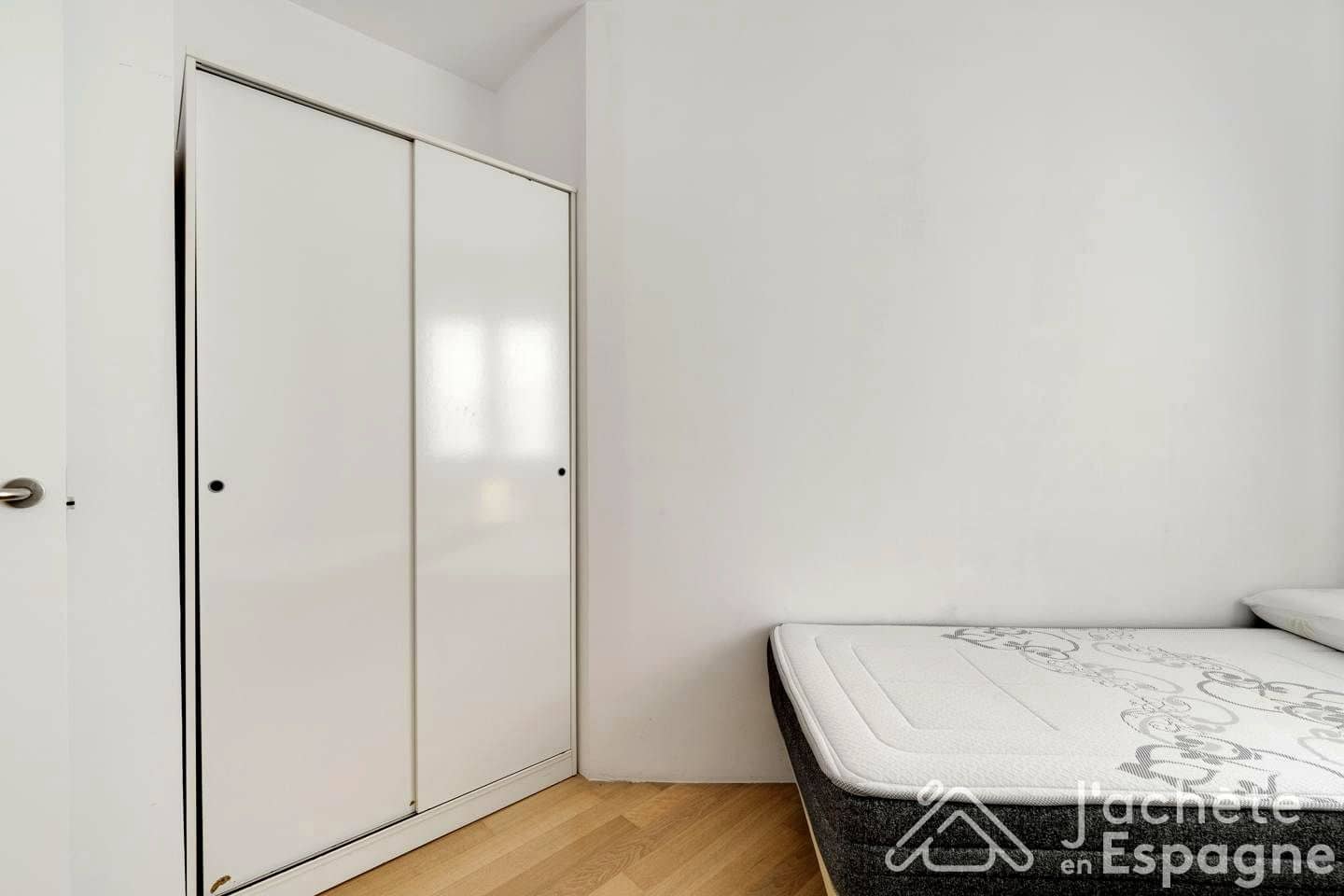2 slaapkamer Flat te koop in Alicante stad - € 299.000 (Ref: 10116119)