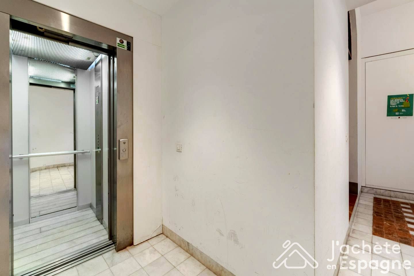 2 slaapkamer Flat te koop in Alicante stad - € 299.000 (Ref: 10116119)