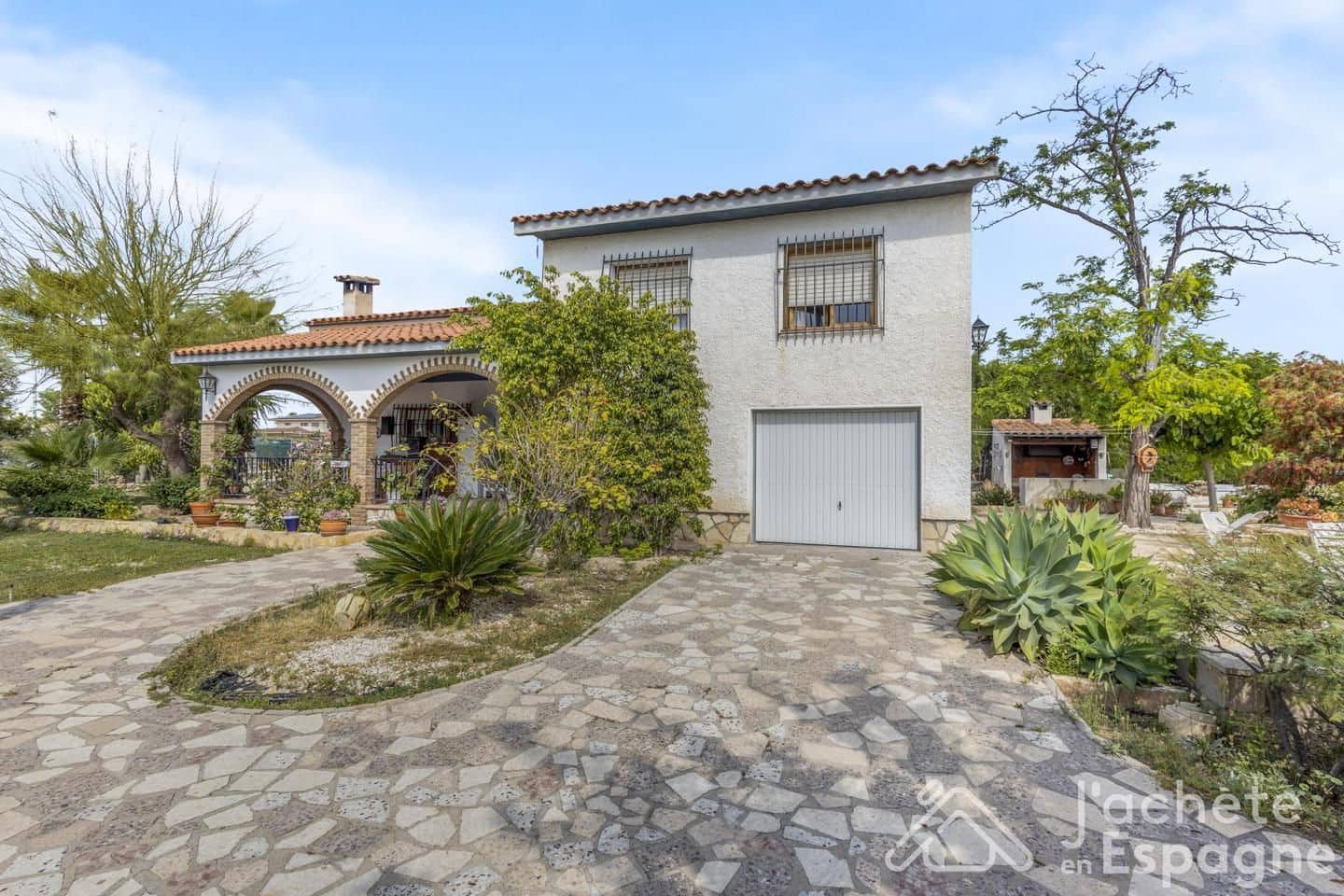 4 slaapkamer Villa te koop in San Vicente / Sant Vicent del Raspeig met zwembad garage - € 430.000 (Ref: 10116120)