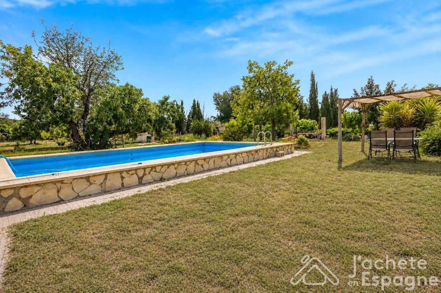 4 slaapkamer Villa te koop in San Vicente / Sant Vicent del Raspeig met zwembad garage - € 430.000 (Ref: 10116120)