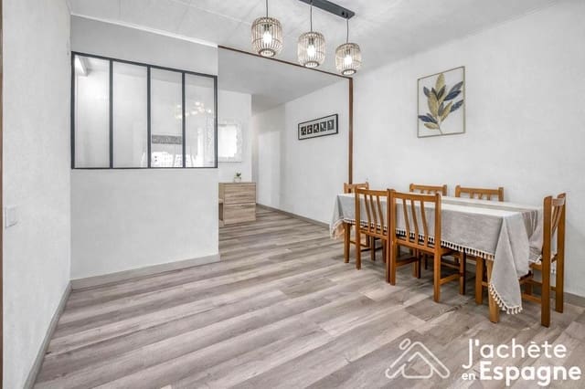 4 slaapkamer Appartement te koop in Sant Carles de la Ràpita - € 129.900 (Ref: 10116122)