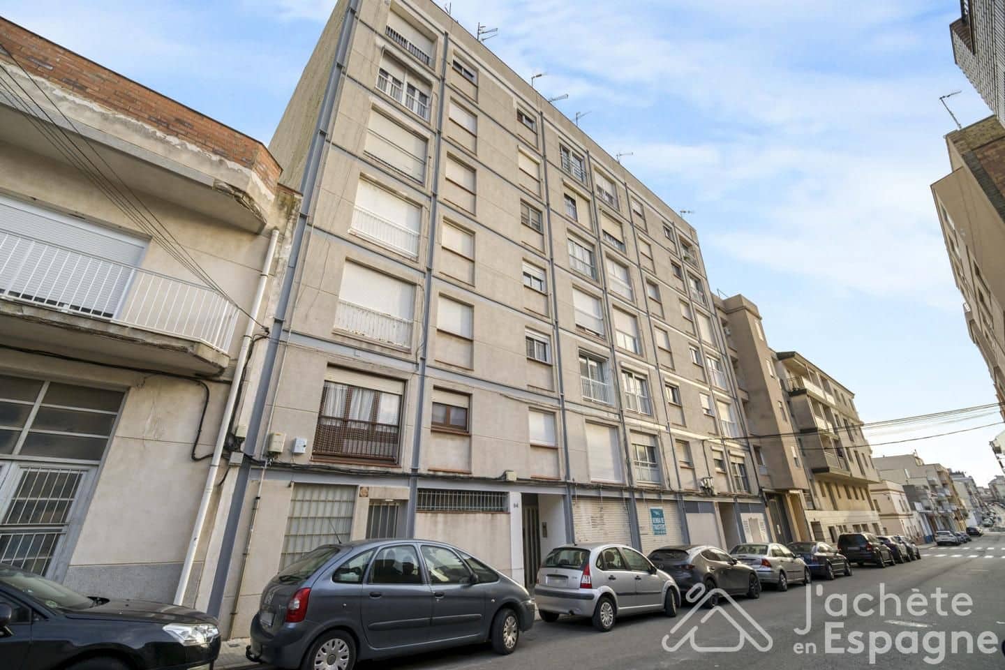 4 bedroom Apartment for sale in Sant Carles de la Rapita - € 129,900 (Ref: 10116122)