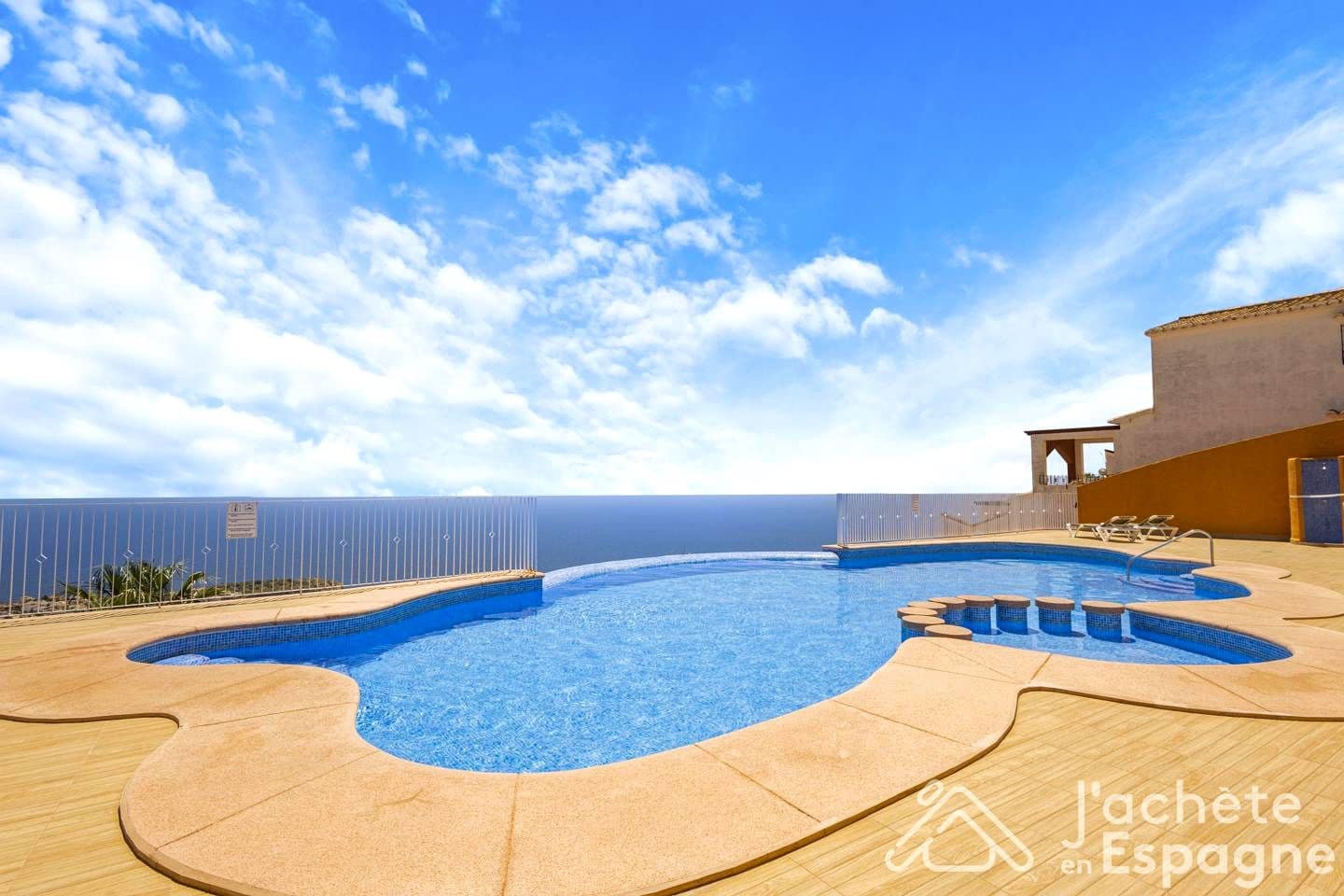 2 sovrum Lägenhet till salu i Cumbre del Sol med pool garage - 269 000 € (Ref: 10116123)