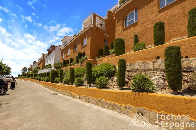 2 slaapkamer Flat te koop in Cumbre del Sol, Benitachell / Benitatxell met zwembad garage - € 269.000 (Ref: 10116123)