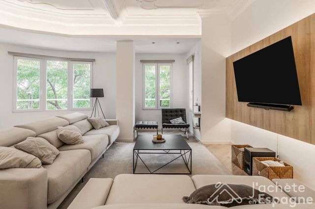 Piso de 2 habitaciones en La Gran Via, València ciudad en venta - 695.000 € (Ref: 10116124)