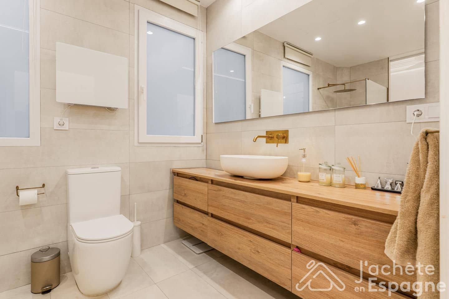 2 bedroom Flat for sale in Valencia city - € 695,000 (Ref: 10116124)
