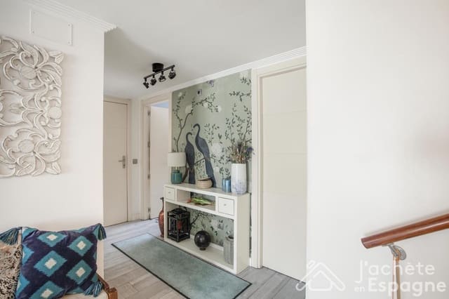 3 chambre Penthouse à vendre à Atocha, Madrid ville avec piscine garage - 1 220 000 € (Ref: 10116127)