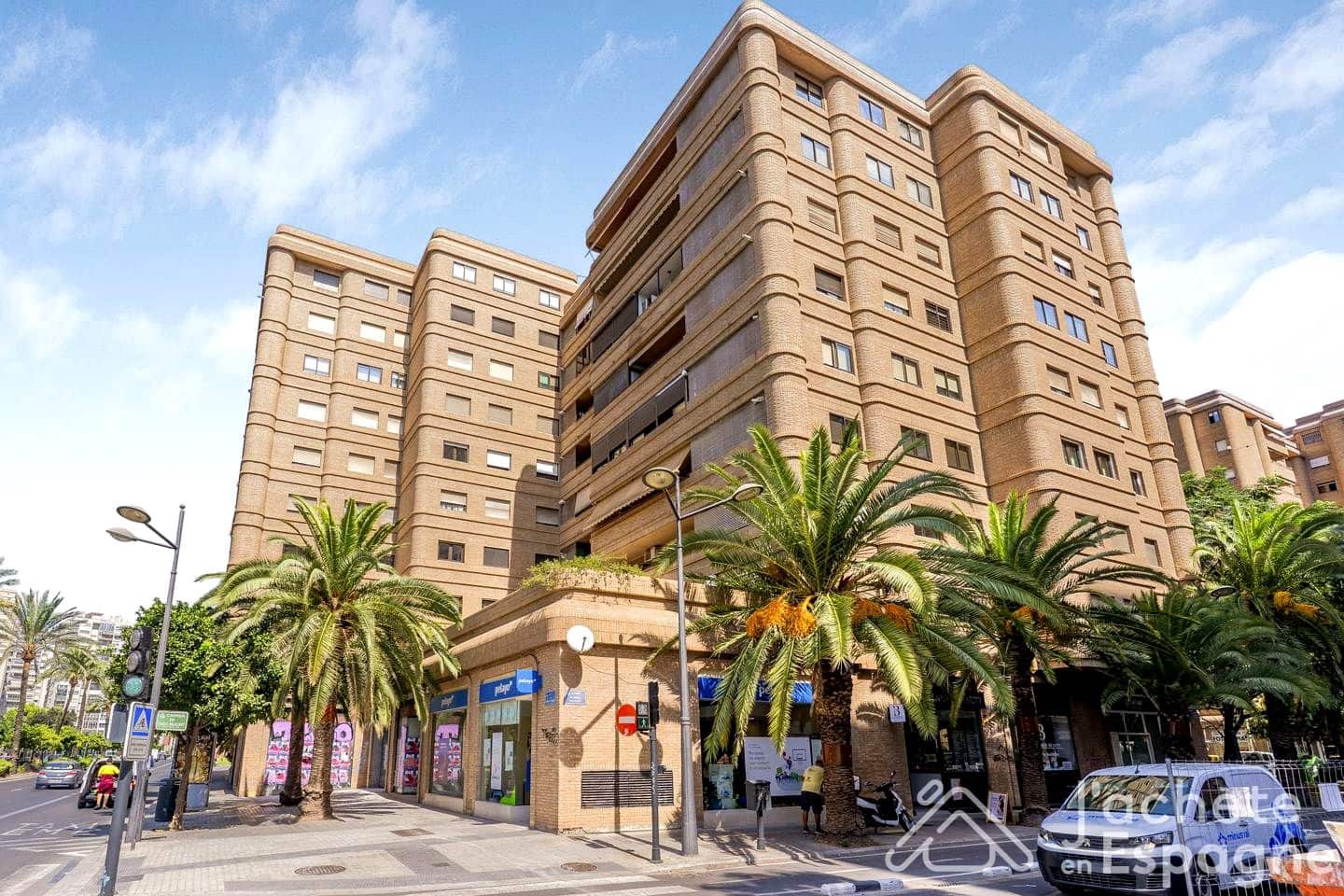 2 makuuhuone Asunto myytävänä paikassa Valencia kaupunki mukana 
autotalli - 599 999 € (Ref: 10116128)