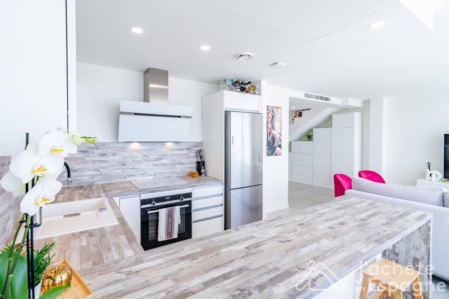 Apartamento de 2 habitaciones en Benalmádena en venta con piscina garaje - 590.000 € (Ref: 10116132)