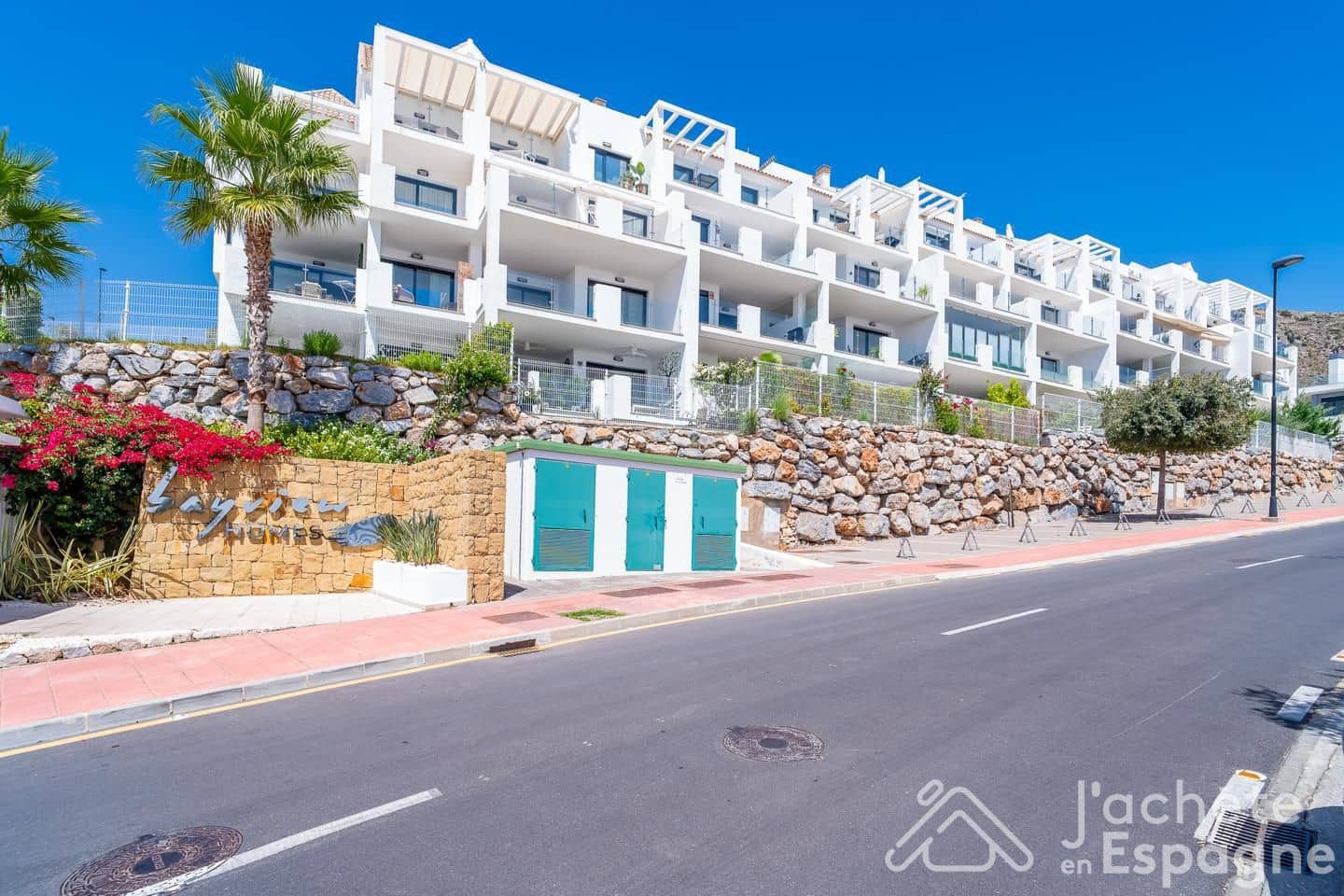 Apartamento de 2 habitaciones en Benalmádena en venta con piscina garaje - 590.000 € (Ref: 10116132)