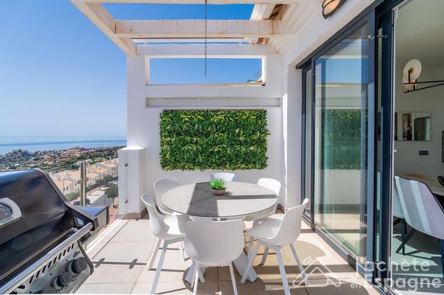 Apartamento de 2 habitaciones en Montealto - Monterrey, Benalmádena en venta con piscina garaje - 590.000 € (Ref: 10116132)