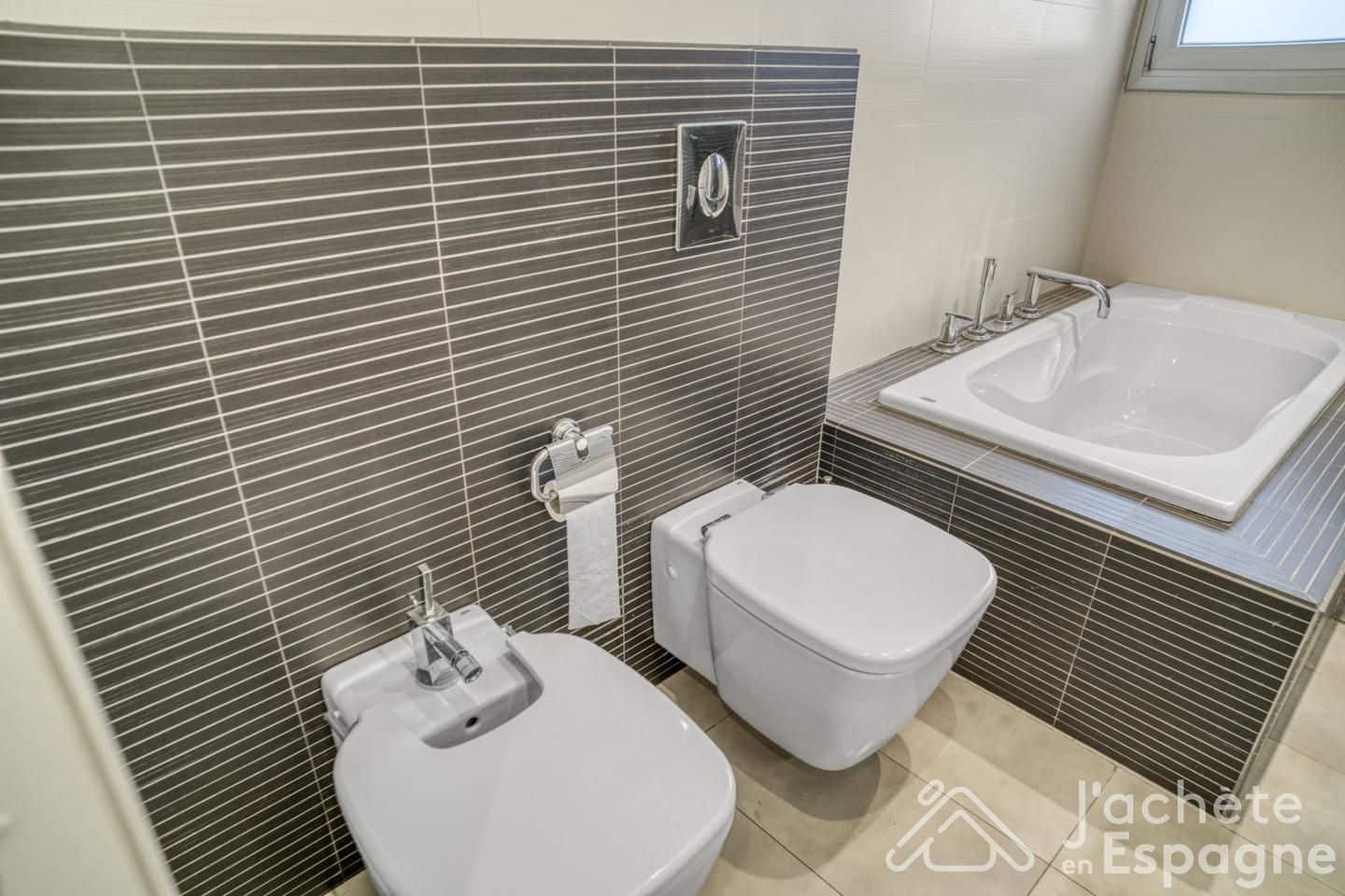 2 camera da letto Casa in vendita in Rossell con garage - 225.000 € (Rif: 10116133)