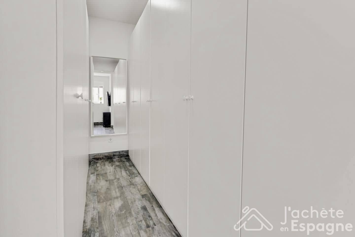 5 sovrum Lägenhet till salu i Aldaia - 345 000 € (Ref: 10116134)