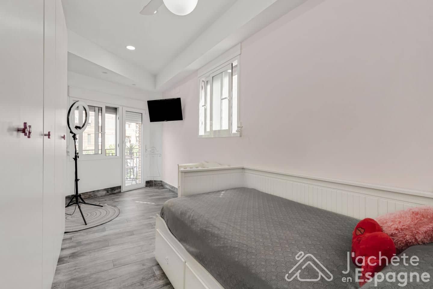 5 sovrum Lägenhet till salu i Aldaia - 345 000 € (Ref: 10116134)