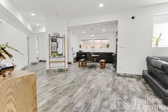 5 sovrum Lägenhet till salu i Aldaia - 345 000 € (Ref: 10116134)