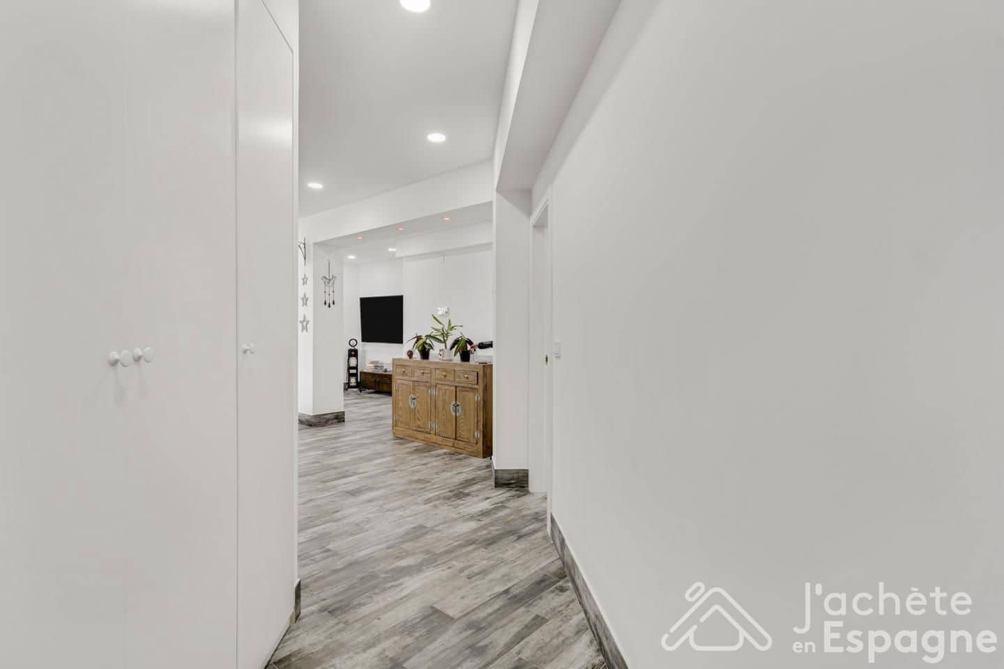 5 sovrum Lägenhet till salu i Aldaia - 345 000 € (Ref: 10116134)