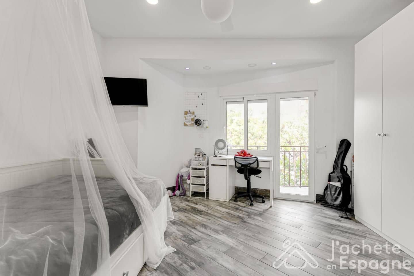 5 sovrum Lägenhet till salu i Aldaia - 345 000 € (Ref: 10116134)
