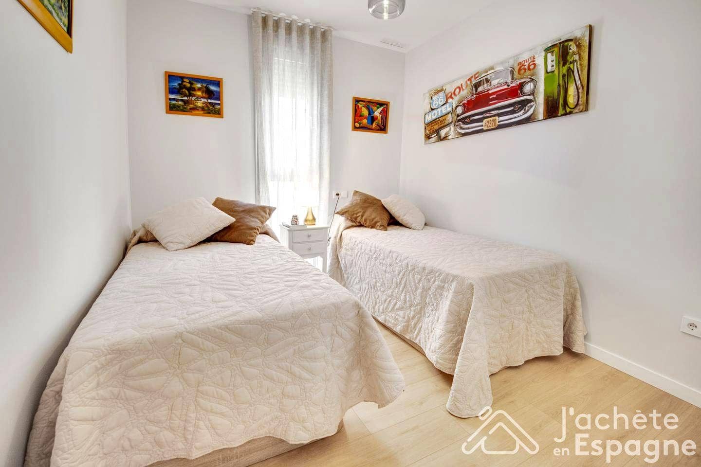 3 bedroom Flat for sale in Vinaros with pool garage - € 420,000 (Ref: 10116135)
