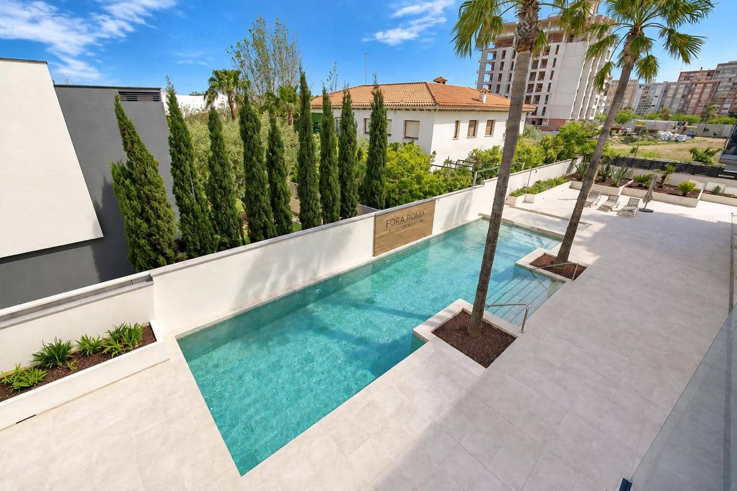 3 bedroom Flat for sale in Vinaros with pool garage - € 420,000 (Ref: 10116135)