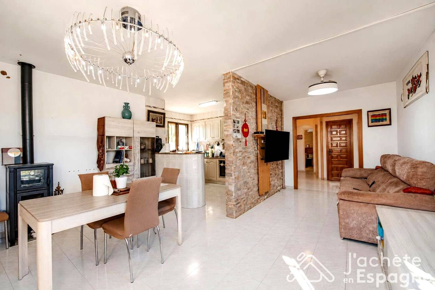 Chalet de 3 habitaciones en Vinaròs en venta con piscina garaje - 345.000 € (Ref: 10116138)