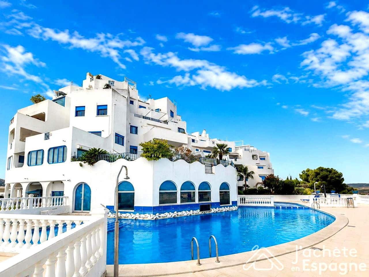 3 bedroom Apartment for sale in Peniscola with pool garage - € 395,000 (Ref: 10116139)