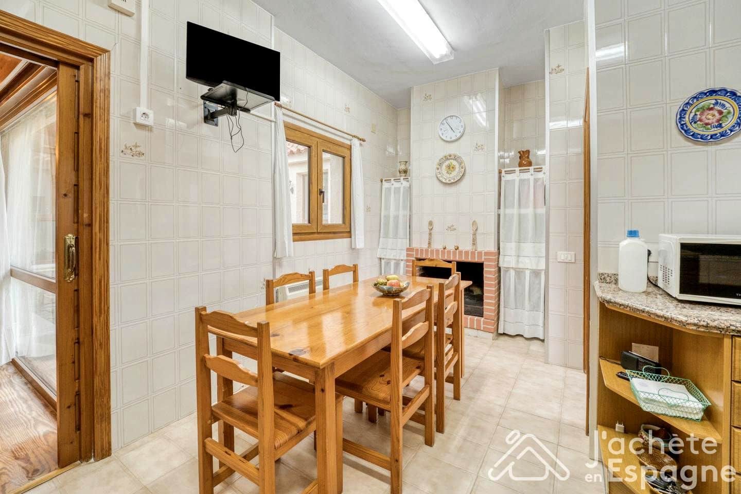 4 soverom Villa til salgs i Alcossebre med svømmebasseng garasje - € 1 100 000 (Ref: 10116142)
