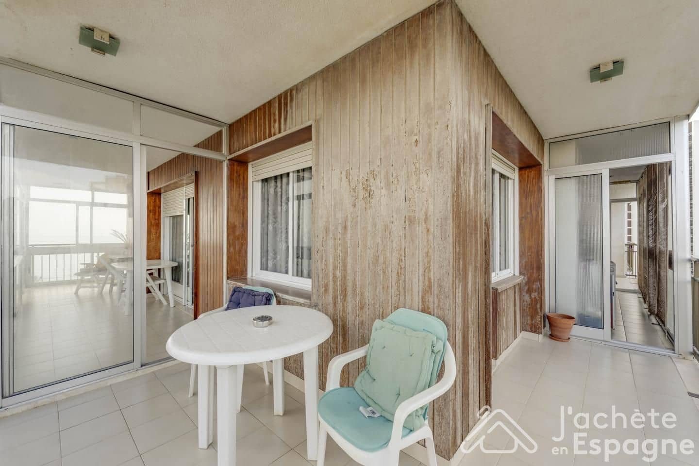Piso de 3 habitaciones en Playa de San Juan en venta con piscina garaje - 1.049.000 € (Ref: 10116144)