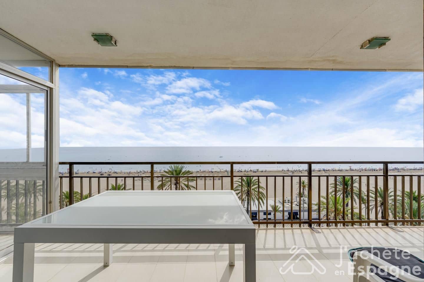 Piso de 3 habitaciones en Playa de San Juan en venta con piscina garaje - 1.049.000 € (Ref: 10116144)