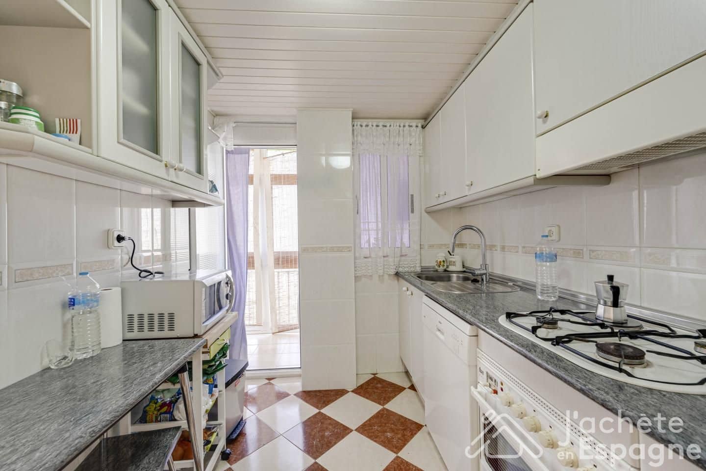 Piso de 3 habitaciones en Playa de San Juan en venta con piscina garaje - 1.049.000 € (Ref: 10116144)