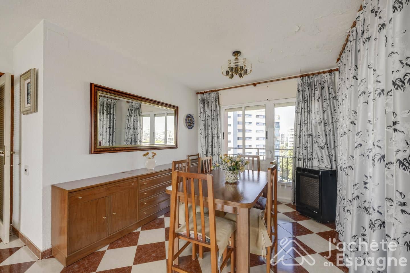 Piso de 3 habitaciones en Playa de San Juan en venta con piscina garaje - 1.049.000 € (Ref: 10116144)