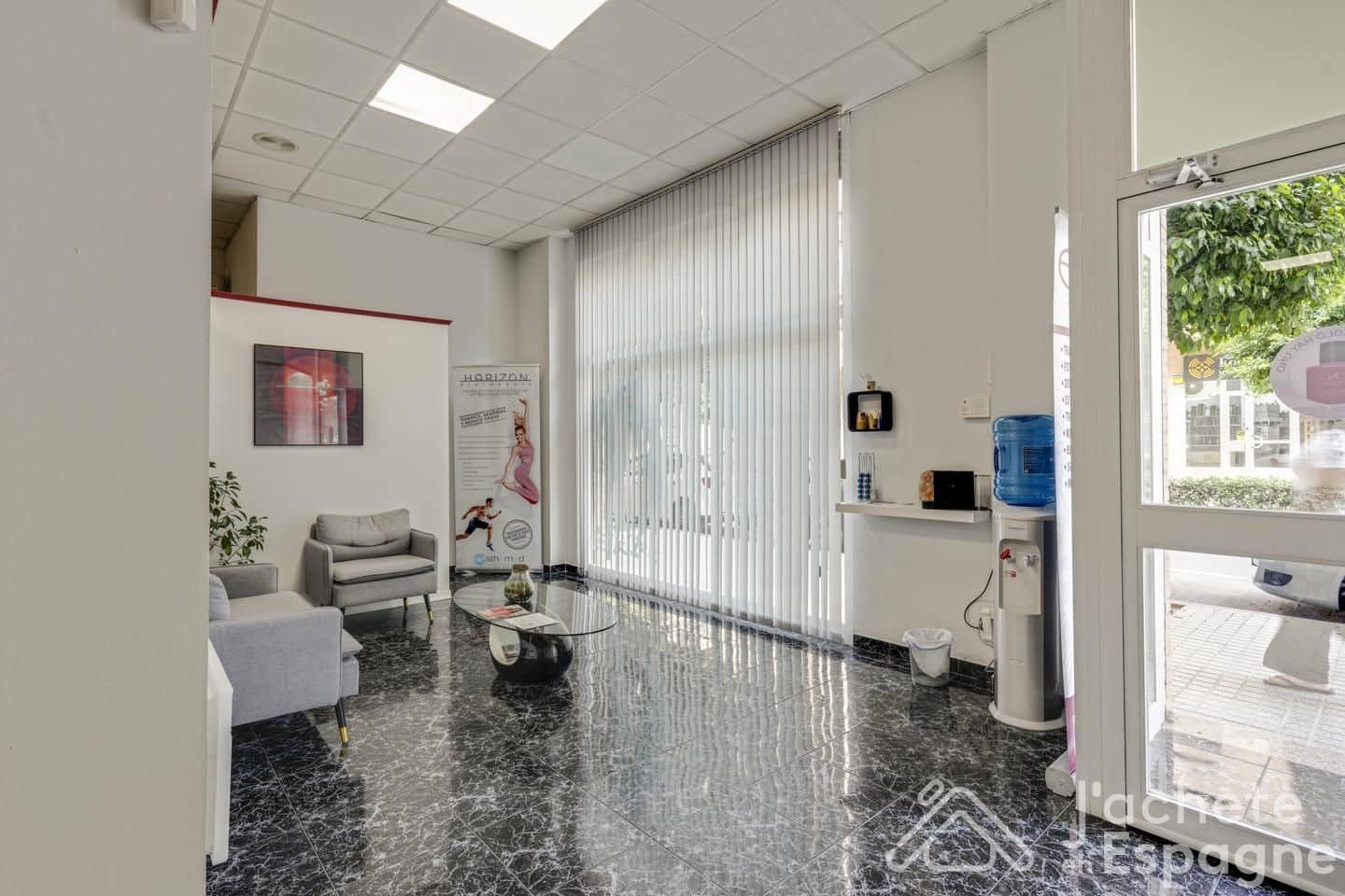6 bedroom Business for rent in Alboraya / Alboraia - € 850 (Ref: 10116145)