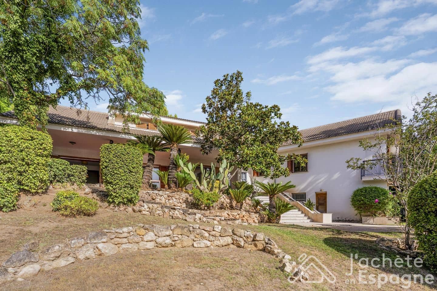 8 Zimmer Villa zu verkaufen in Chiva mit Pool Garage - 790.000 € (Ref: 10116146)