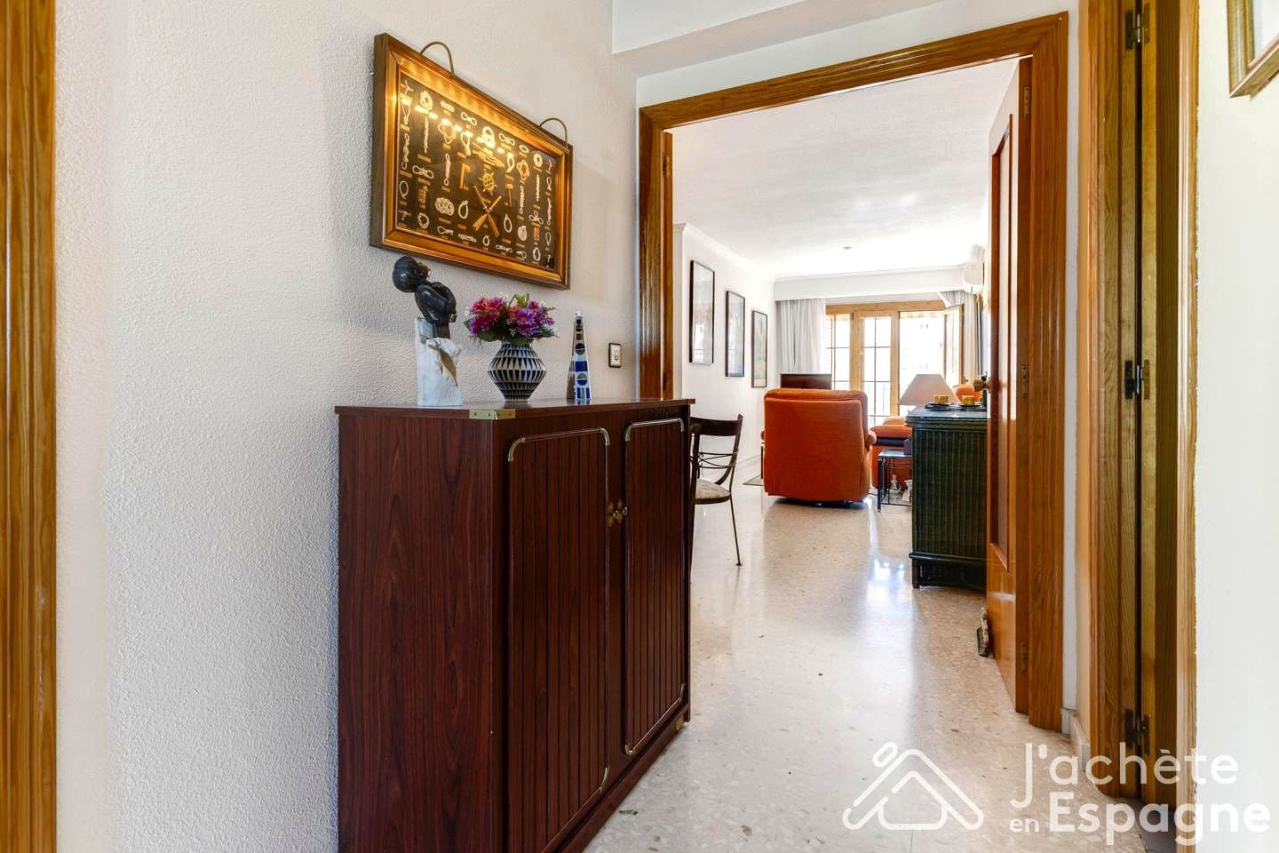 3 bedroom Flat for sale in Alboraya / Alboraia with garage - € 395,000 (Ref: 10116147)