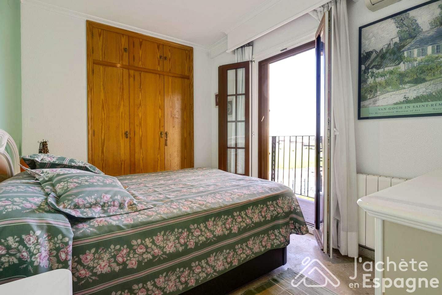 3 bedroom Flat for sale in Alboraya / Alboraia with garage - € 395,000 (Ref: 10116147)