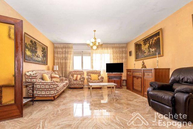 3 chambre Villa/Maison à vendre à Muchamiel / Mutxamel avec garage - 439 000 € (Ref: 10116150)