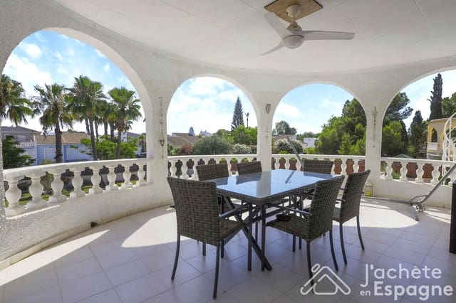 4 sovrum Villa till salu i El Chaparral, Torrevieja med pool garage - 579 000 € (Ref: 10116151)