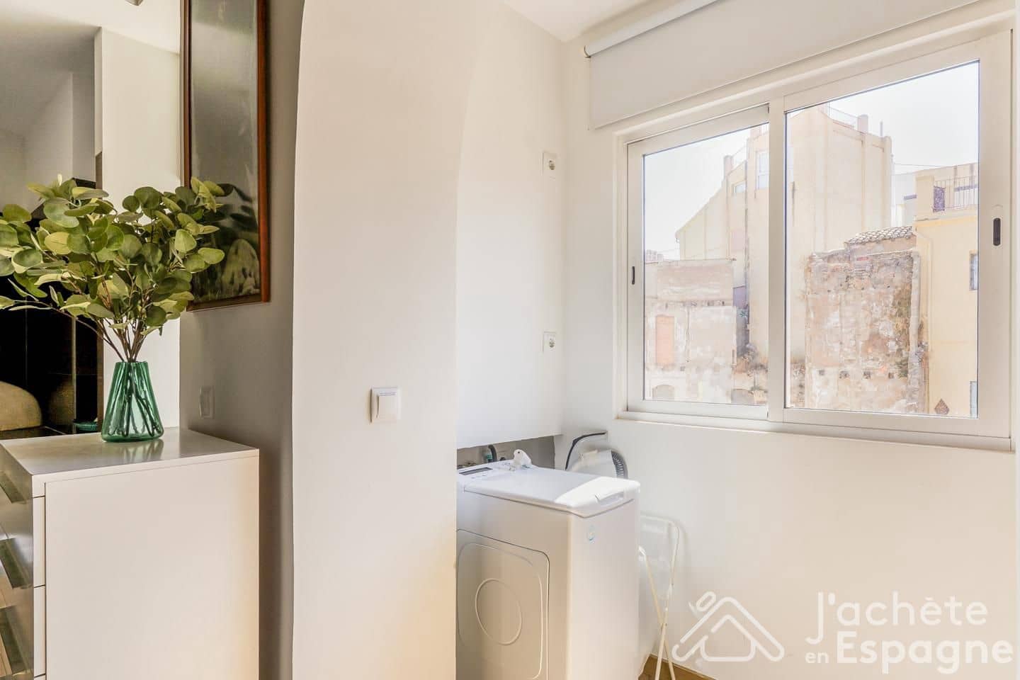 2 slaapkamer Flat te koop in Valencia stad - € 299.000 (Ref: 10116152)