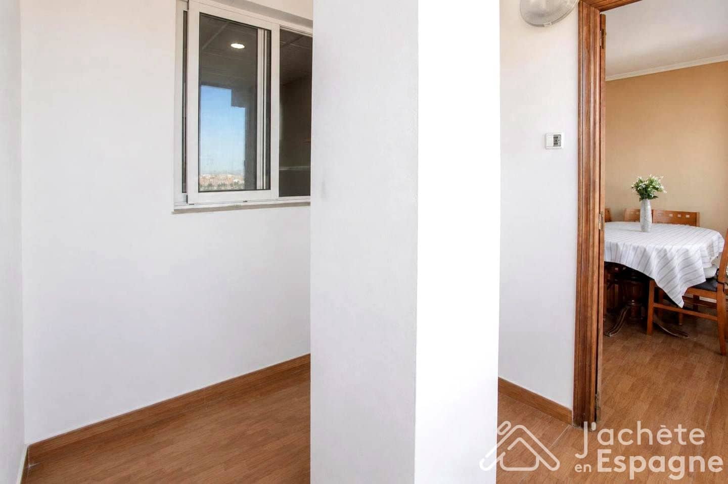 4 Zimmer Wohnung zu verkaufen in Alicante / Alacant Stadt - 165.000 € (Ref: 10116155)