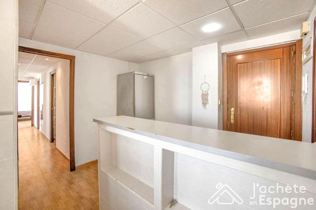 4 Zimmer Wohnung zu verkaufen in Virgen del Remedio - Parque lo Morant, Alicante / Alacant Stadt - 165.000 € (Ref: 10116155)