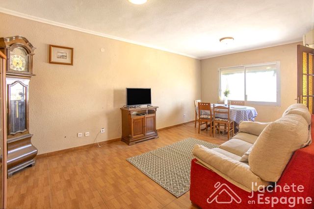 4 Zimmer Wohnung zu verkaufen in Virgen del Remedio - Parque lo Morant, Alicante / Alacant Stadt - 165.000 € (Ref: 10116155)