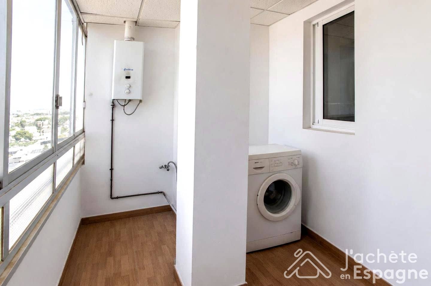 4 Zimmer Wohnung zu verkaufen in Alicante / Alacant Stadt - 165.000 € (Ref: 10116155)