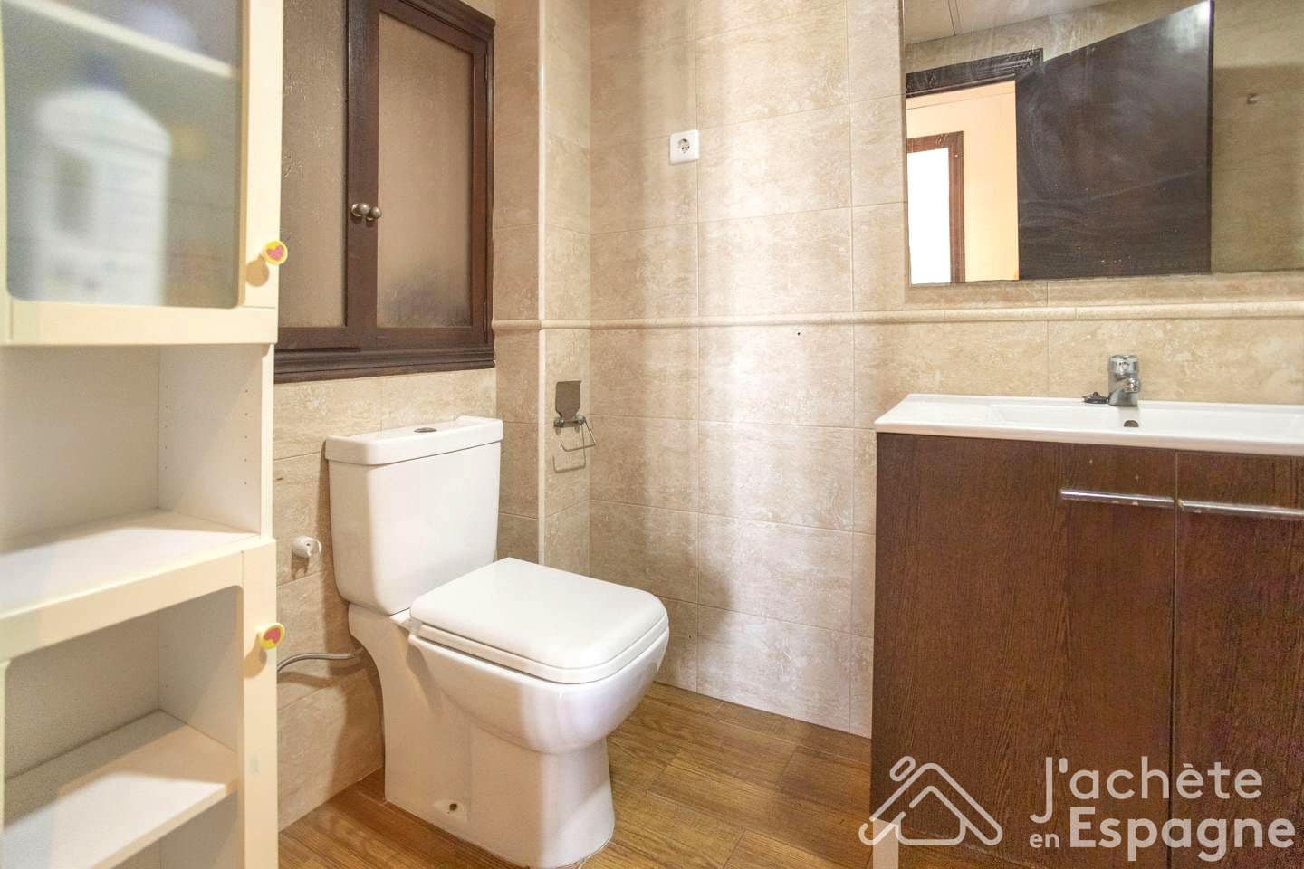 4 Zimmer Wohnung zu verkaufen in Alicante / Alacant Stadt - 165.000 € (Ref: 10116155)