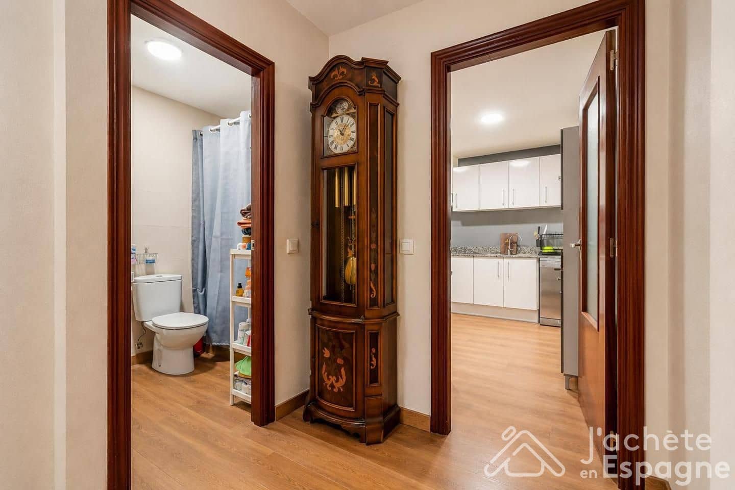 3 slaapkamer Flat te koop in L'Eliana met garage - € 358.000 (Ref: 10116156)