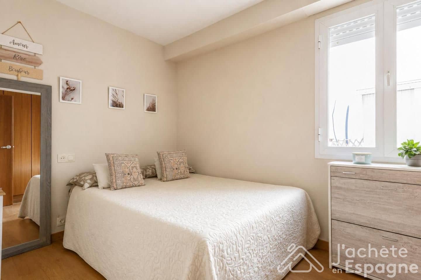 3 slaapkamer Flat te koop in L'Eliana met garage - € 358.000 (Ref: 10116156)