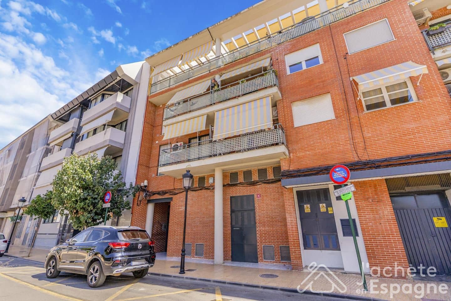 3 slaapkamer Flat te koop in L'Eliana met garage - € 358.000 (Ref: 10116156)