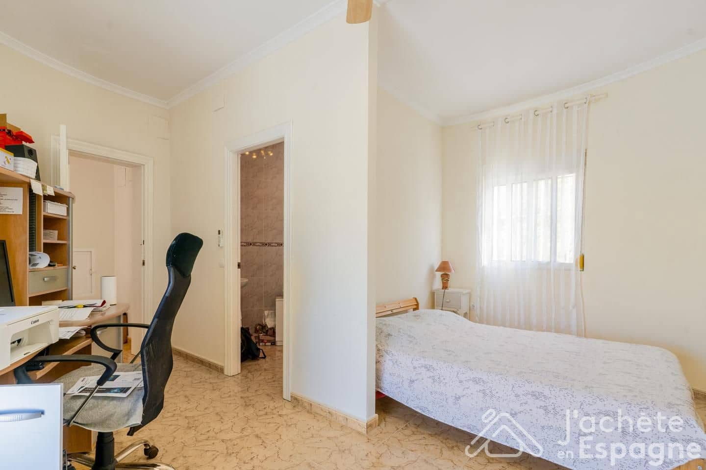 5 sovrum Villa till salu i Montroy med pool garage - 430 000 € (Ref: 10116159)