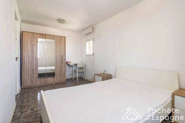 3 quarto Apartamento para venda em Cabanyal-Canyamelar, Valência cidade - 219 000 € (Ref: 10116160)