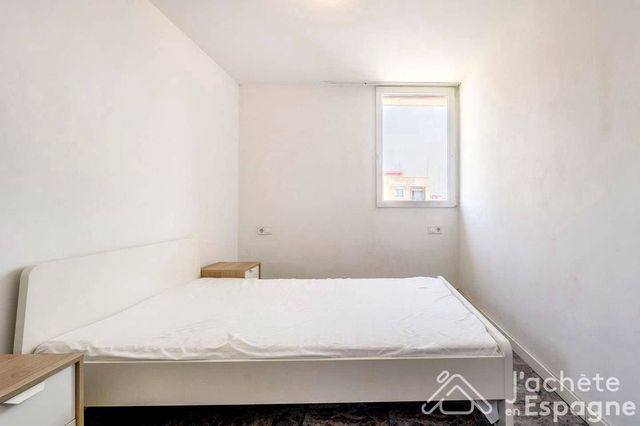 3 quarto Apartamento para venda em Cabanyal-Canyamelar, Valência cidade - 219 000 € (Ref: 10116160)